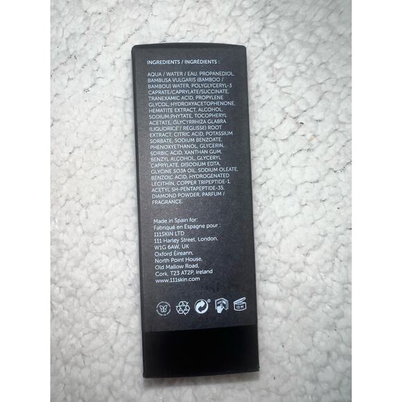 CELESTIAL BLACK DIAMOND BRIGHTENING ESSENCE - 30 ml - Picture 5 of 6